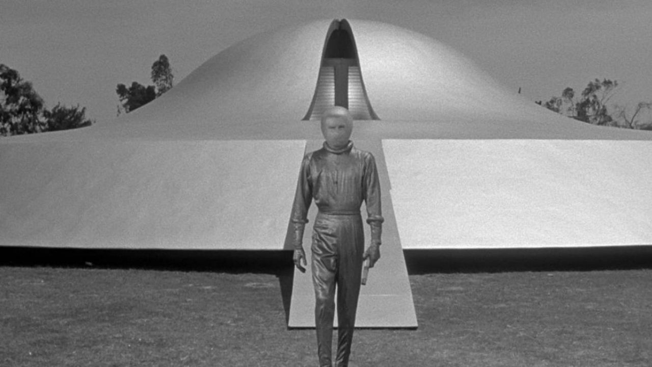 The Day the Earth Stood Still (1951)