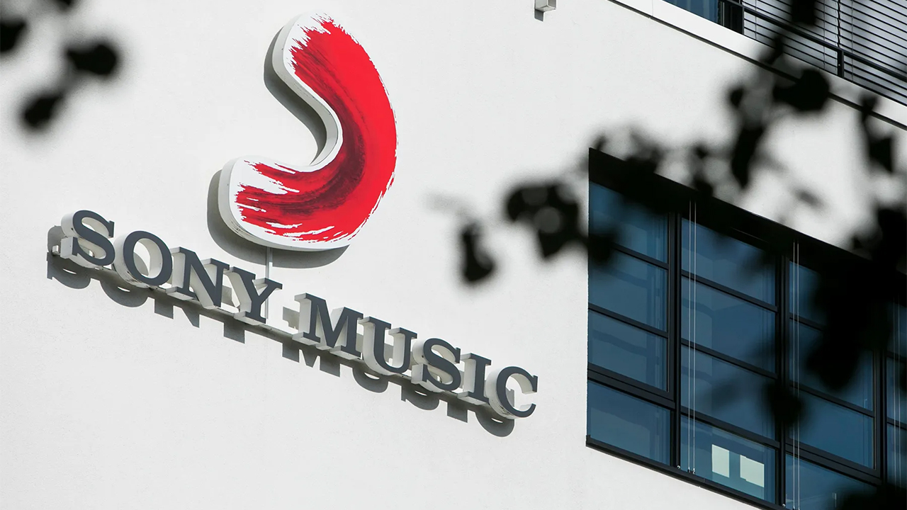 Sony Music şirketi