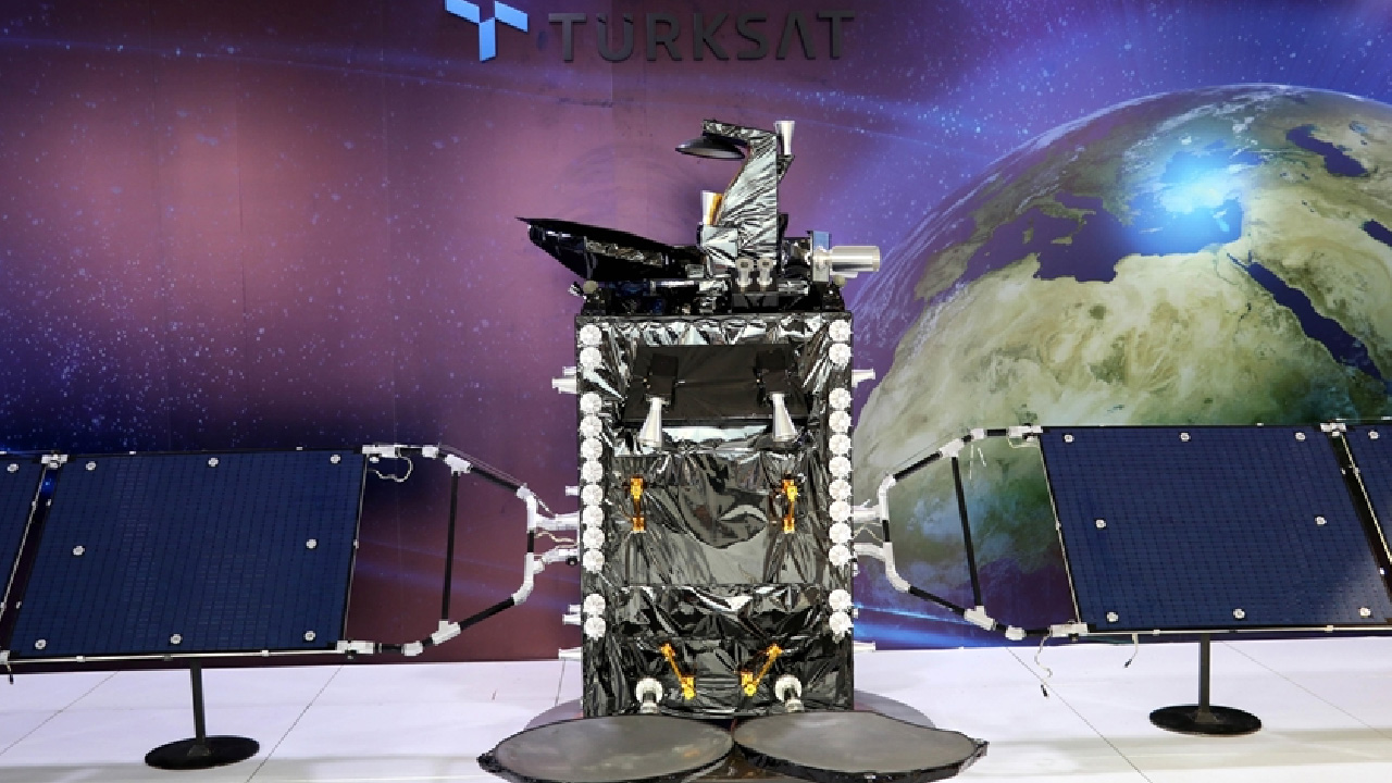 Türkiye Yeni Uydusu Türksat 6A Yakında Fırlatılacak!