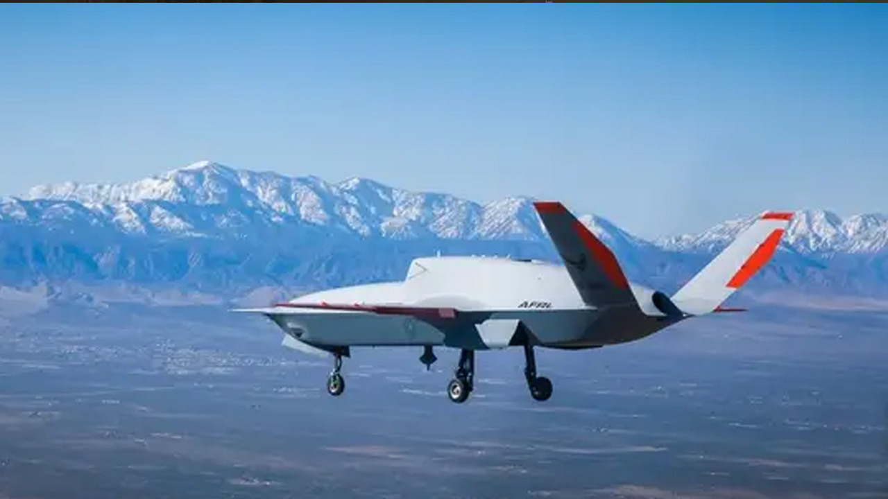 XQ-67A savaş drone'u