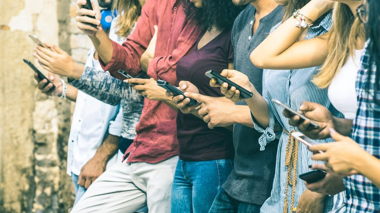 İnsanlar, Neden Akıllı Telefonlardan Vazgeçmeye Başladılar?