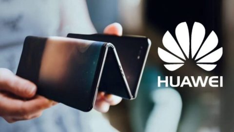 Huawei'den Dünyanın İlk Üçe Katlanabilen Telefonu Geliyor!