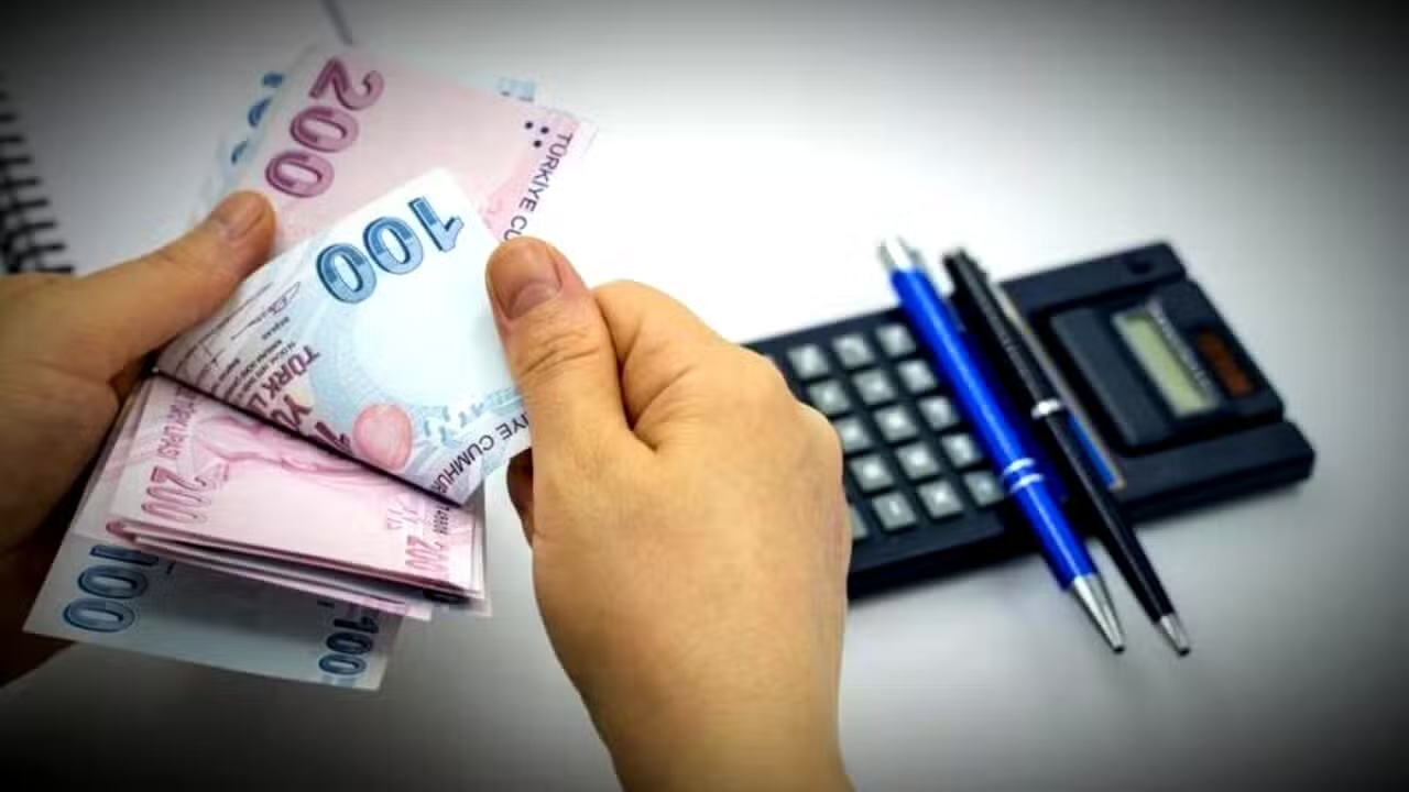 Emeklilikte Büyük Değişiklik: Prim Gün Sayısı 7 Bin 200'e İndiriliyor