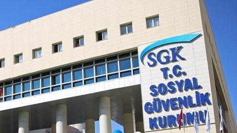 SGK'dan Kritik Uyarı: GSS Prim Borçlarına Yönelik "Yanıltıcı IBAN Numaralı SMS'lere" Dikkat!