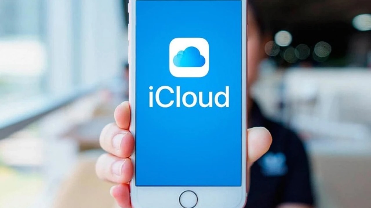 iCloud 