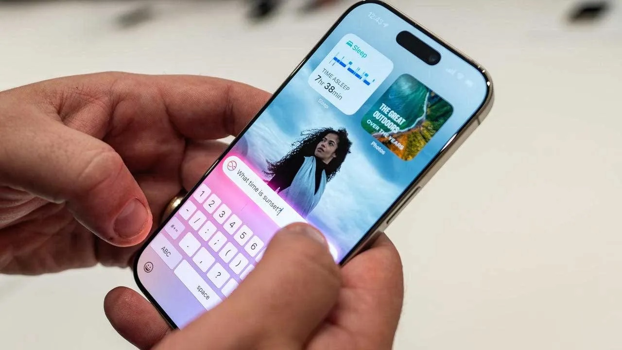 Apple, iOS 18.2.1 Güncellemesini Dahili Olarak Test Ediyor